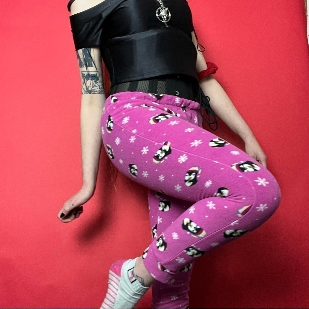 Y2k penguin Pj pants 💞🤍